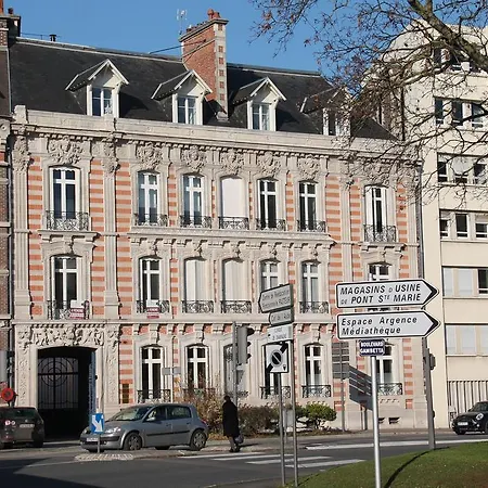 Un Zeste De Perier Apartment Troyes